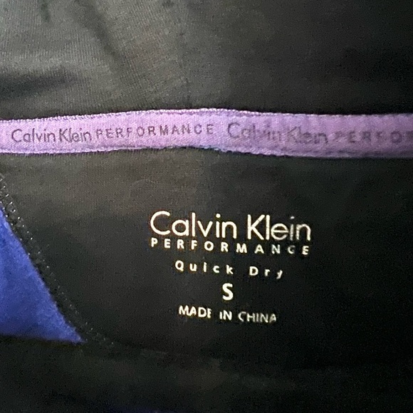 SOLD -Calvin Klein Performance Turtleneck Sweater with Thumb Hole - Picture 2 of 6